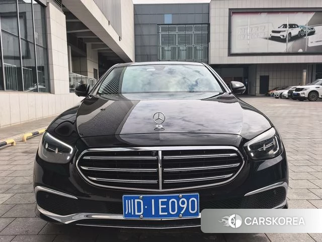 Mercedes-Benz E-class id 4265212 из Китая 9