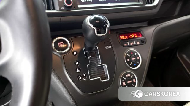 Kia The New Kia Ray id 3841854 из Кореи 19