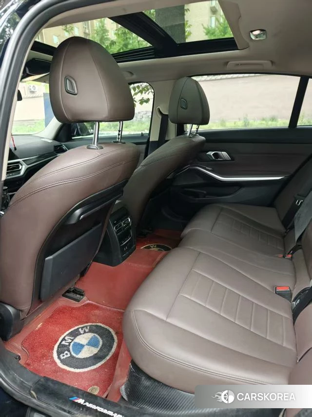 BMW 3 series id 4271232 из Китая 9