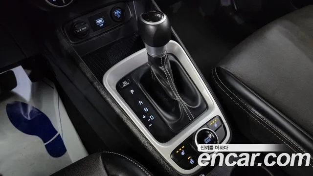 Hyundai Venue id 2945854 из Кореи 19