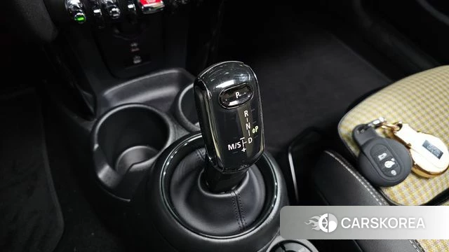 Mini Cooper S id 4720354 из Кореи 32