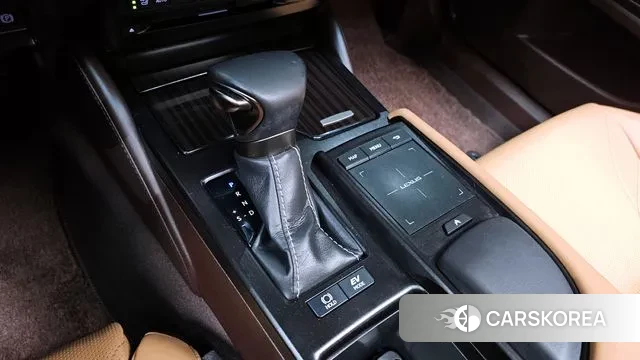 Lexus ES300h 7th generation id 3004364 из Кореи 19