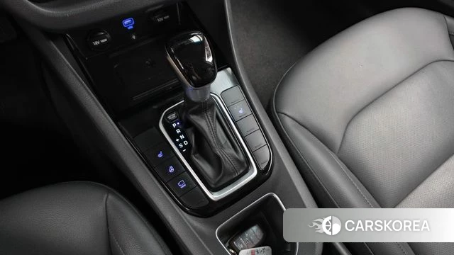 Hyundai The New Ionic Hybrid id 4595578 из Кореи 19