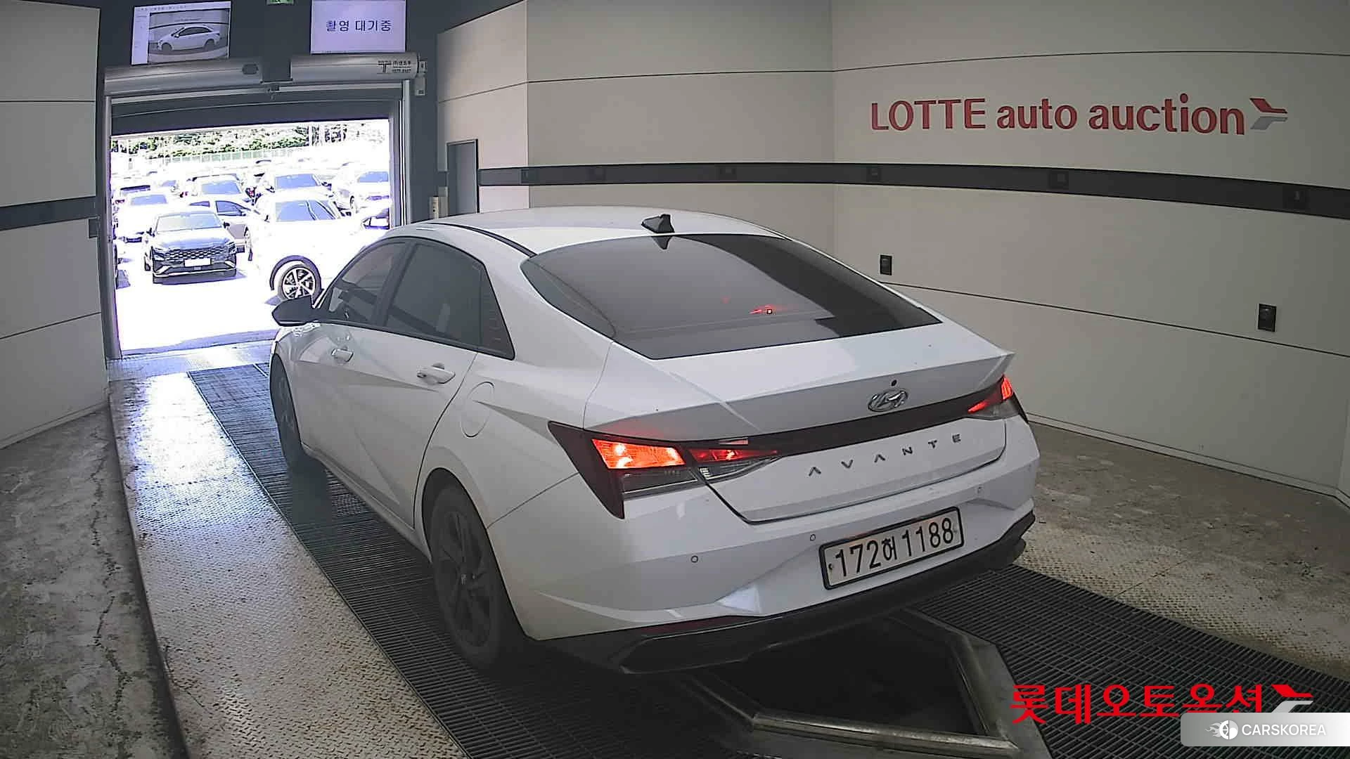 Hyundai Avante Hybrid id 4679332 из Кореи 37