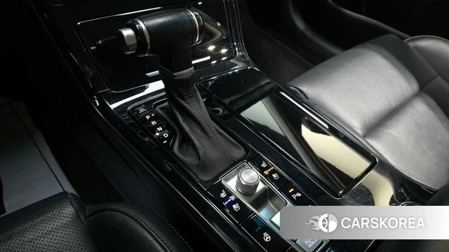 Kia K7 Premier id 3936461 из Кореи 19