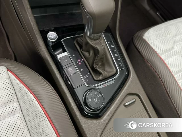 Volkswagen Tiguan L id 4336113 из Китая 15