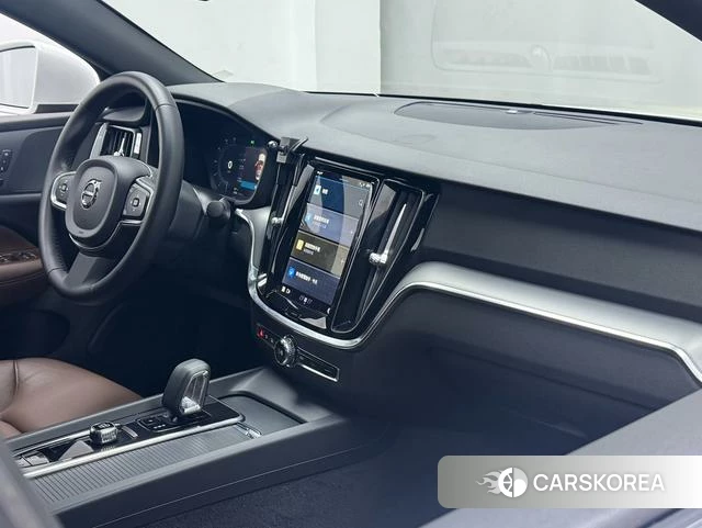 Volvo S60 id 3944901 из Китая 9