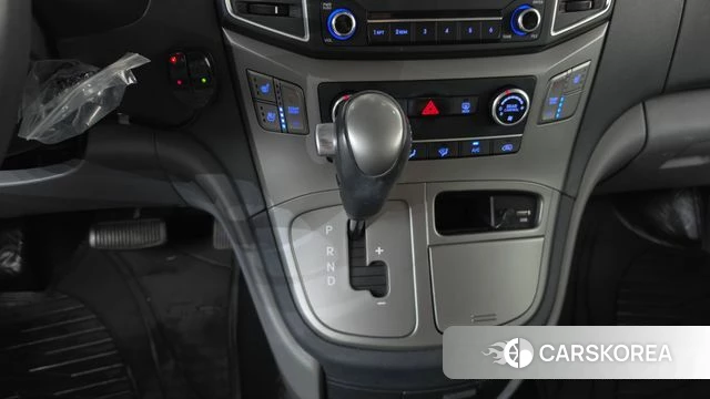Hyundai The New Grand Starex id 4459663 из Кореи 19