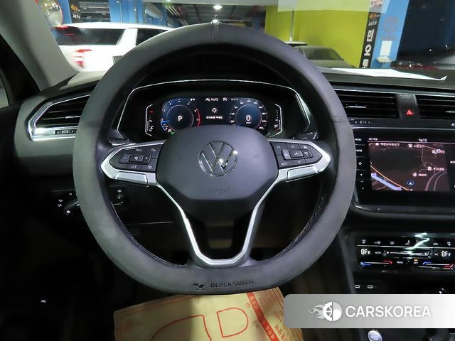 Volkswagen Tiguan Allspace id 4388304 из Кореи 19