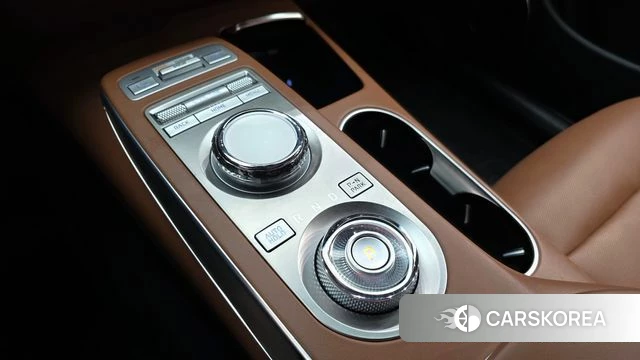 Genesis GV70 id 3866112 из Кореи 19