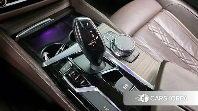 BMW 5 Series (G30) id 3754540 из Кореи 19