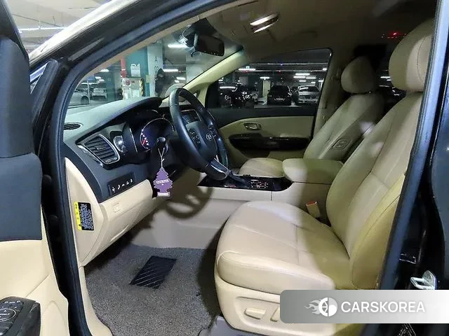 Kia The New Carnival id 3708982 из Кореи 19