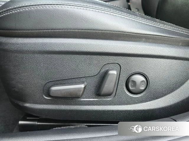 Hyundai Grandeur IG id 4203735 из Кореи 17