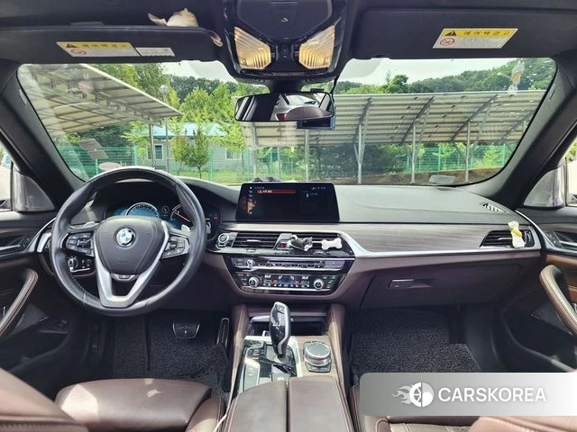BMW 5 Series (G30) id 4610606 из Кореи 19