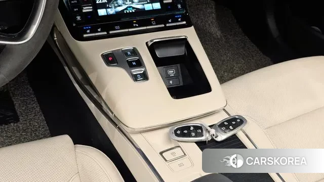 Hyundai The New Grandeur IG id 2980439 из Кореи 19