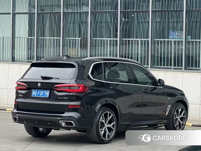 BMW X5 id 4359465 из Китая 13