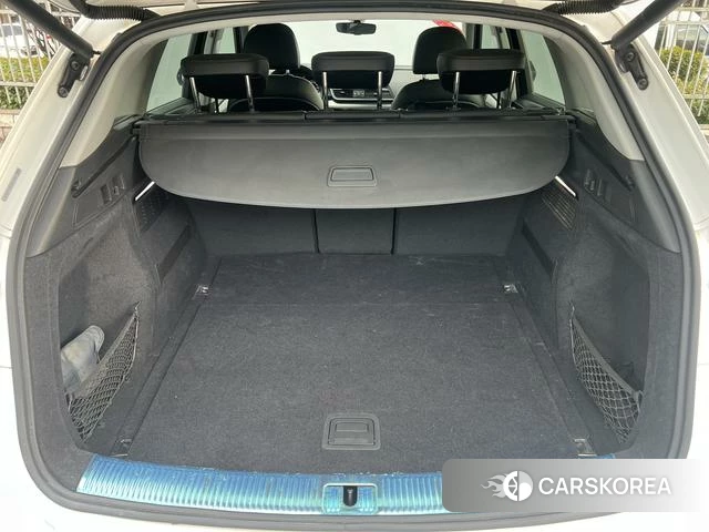 Audi Q5L id 4265143 из Китая 9