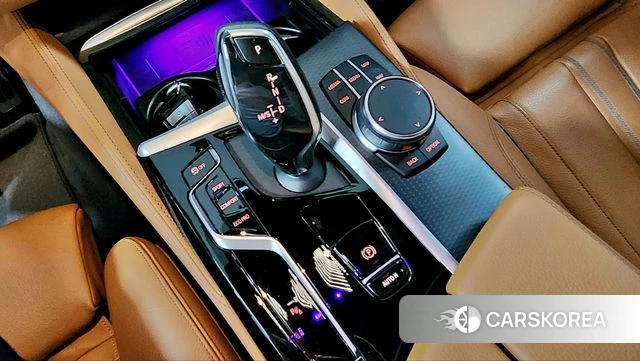 BMW 5 Series (G30) id 3859385 из Кореи 19