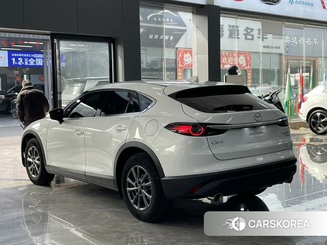 Mazda CX-4 id 3896109 из Китая 13