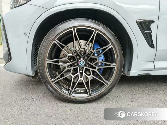 BMW X4 M id 4265858 из Китая 9