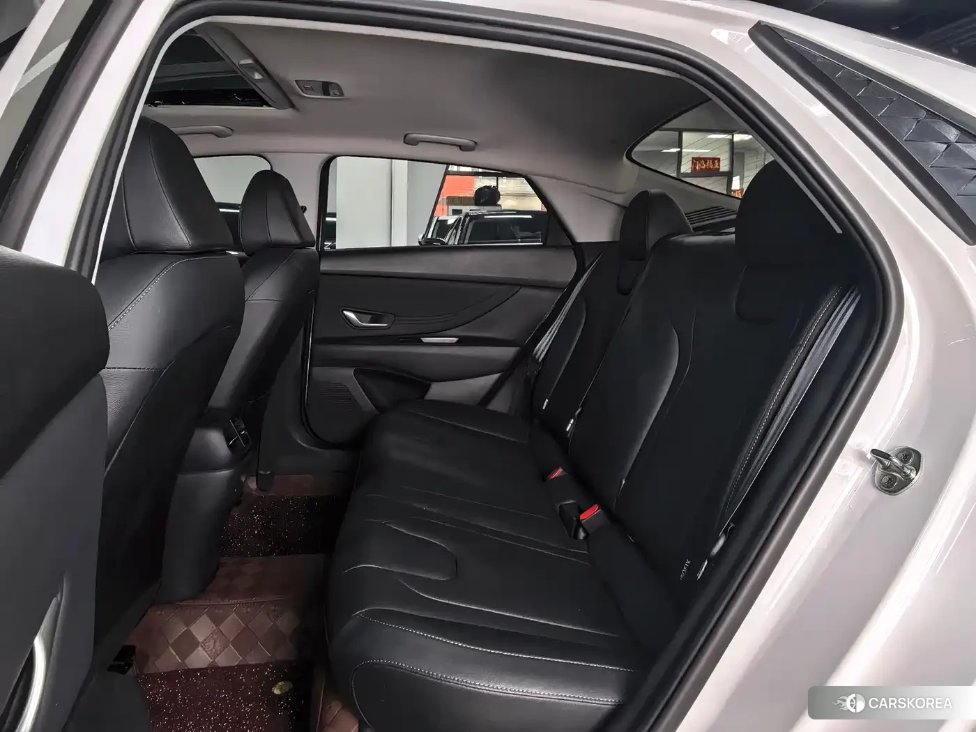 Hyundai Elantra id 4680750 из Китая 24