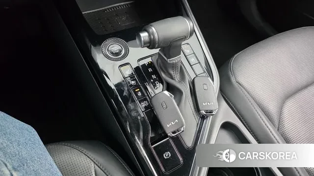 Kia Di Ol Nu Niro id 3421226 из Кореи 19