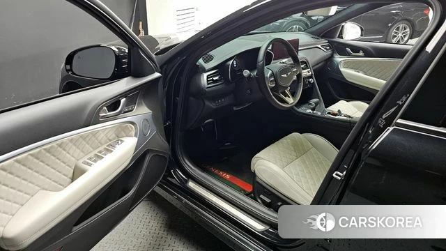 Genesis The New G70 id 3963956 из Кореи 19