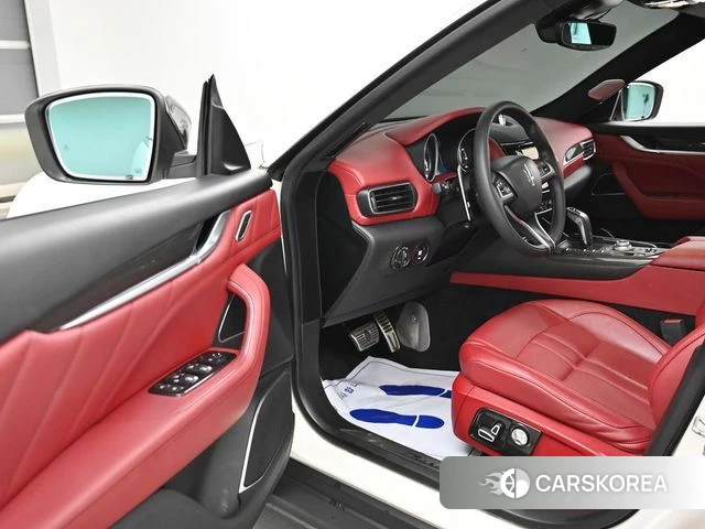 Maserati Levante id 4507641 из Кореи 19