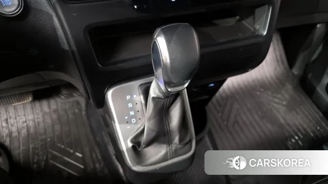 Hyundai Staria id 3691351 из Кореи 19