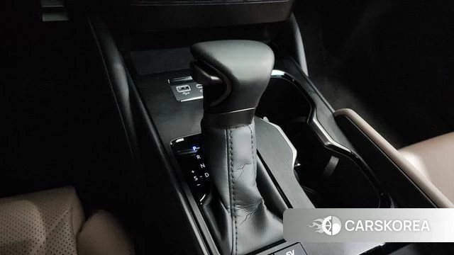 Lexus ES300h 7th generation id 4441738 из Кореи 33