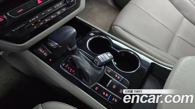 Kia The New Carnival id 2679114 из Кореи 19