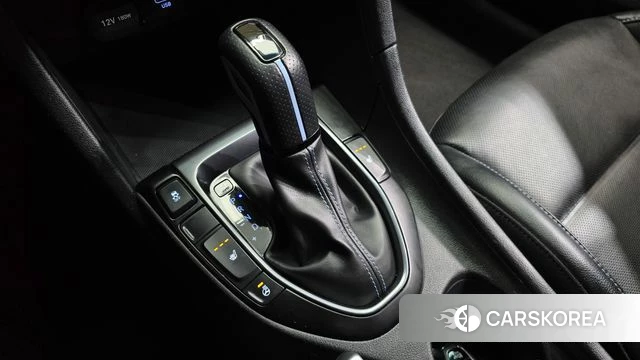 Hyundai Veloster (JS) id 4768957 из Кореи 30