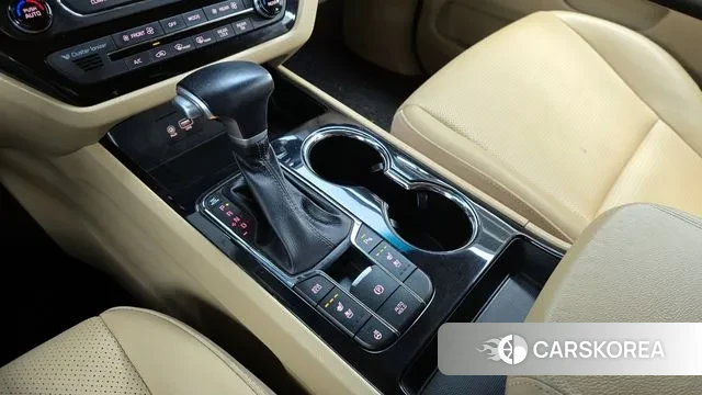 Kia The New Carnival id 3464382 из Кореи 19