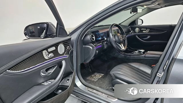 Mercedes-Benz E-Class W213 id 4410854 из Кореи 31