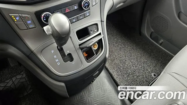 Hyundai The New Grand Starex id 2696366 из Кореи 19