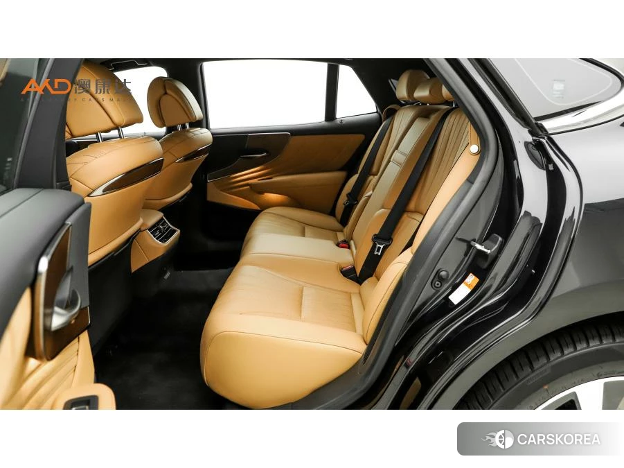 Lexus LS id 4440967 из Китая 9