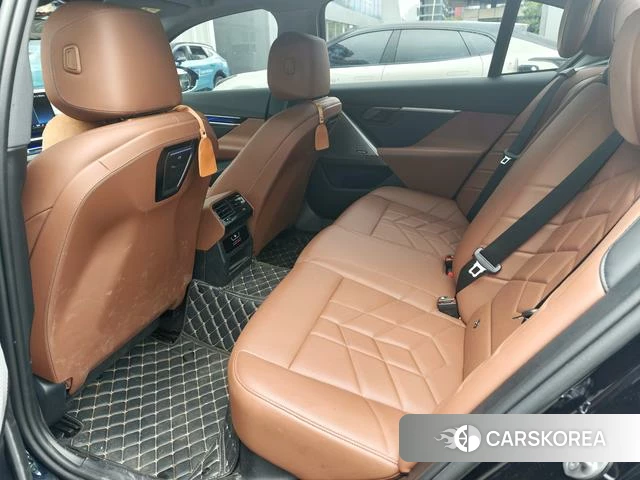 BMW 5 series id 4301383 из Китая 14