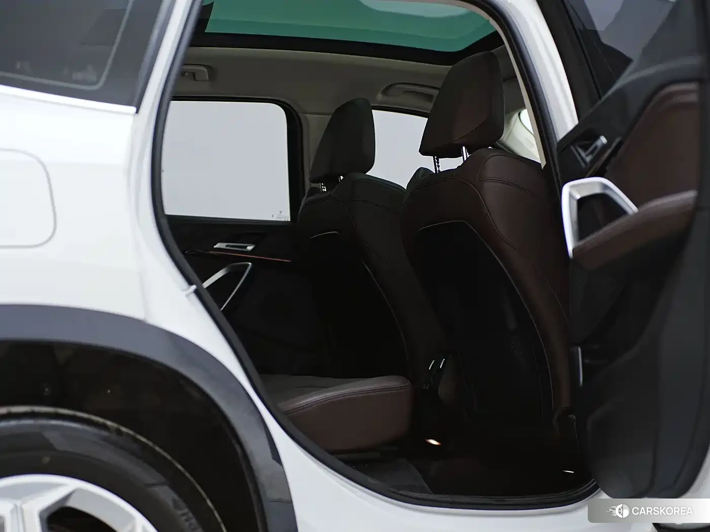 BMW X1 id 4674300 из Китая 31