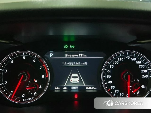 Genesis G70 id 4362835 из Кореи 19