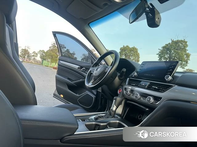 Honda Accord id 4273155 из Китая 14