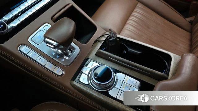 Genesis G90 id 3844397 из Кореи 19