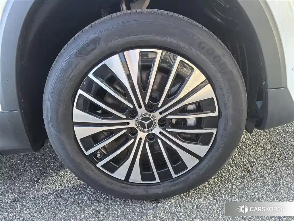 Mercedes-Benz EQB id 4547968 из Китая 17
