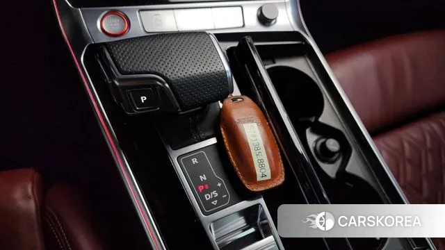 Audi S7 (4K) id 3464199 из Кореи 19