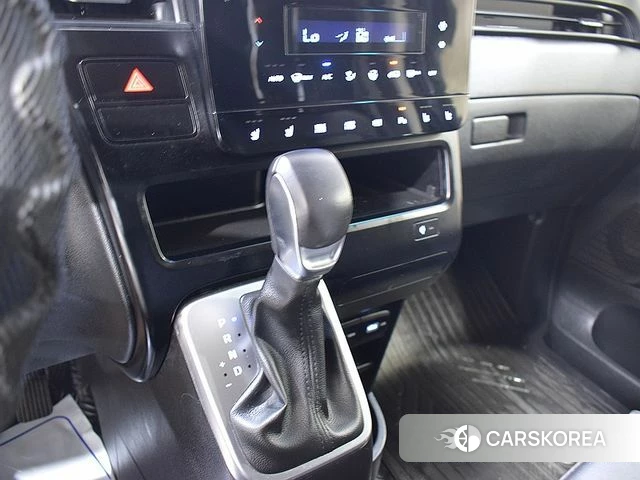 Hyundai Staria id 3877086 из Кореи 19