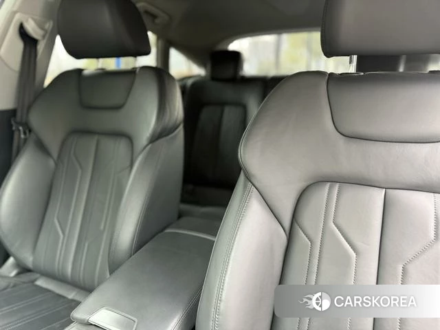 Audi A7 id 4300768 из Китая 9
