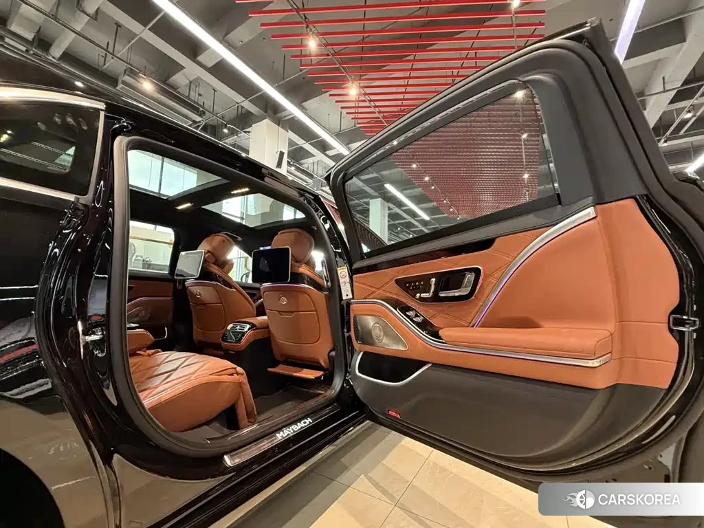 Mercedes-Benz Maybach S-Class id 4601167 из Китая 36