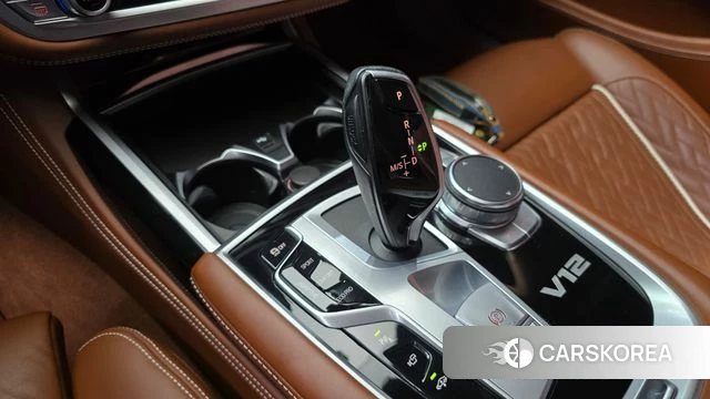 BMW 7 Series (G11) id 4930285 из Кореи 37
