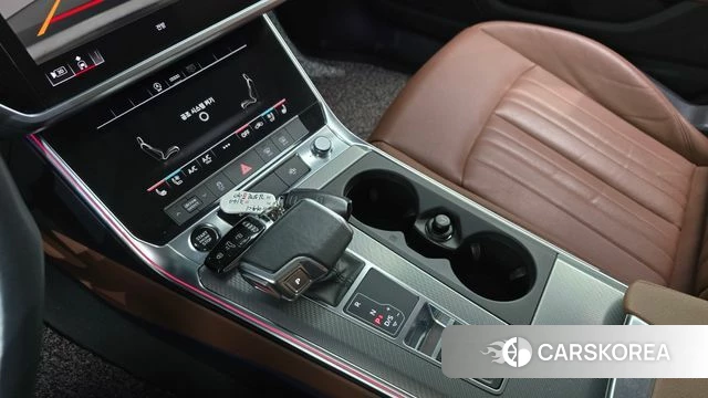 Audi A6 (C8) id 3812850 из Кореи 19