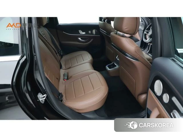 Mercedes-Benz E-class id 4240431 из Китая 9