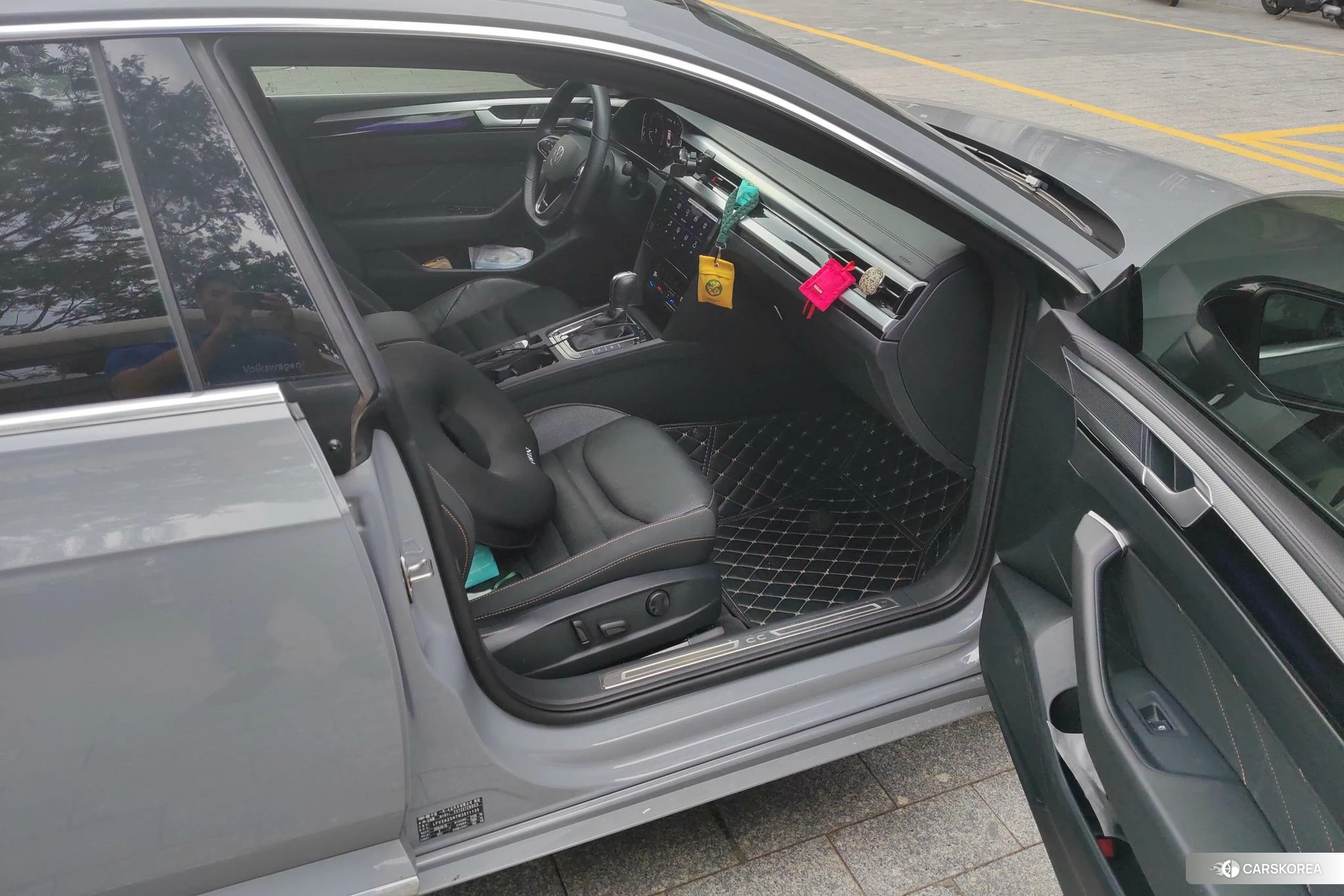 Volkswagen CC id 4513830 из Китая 16